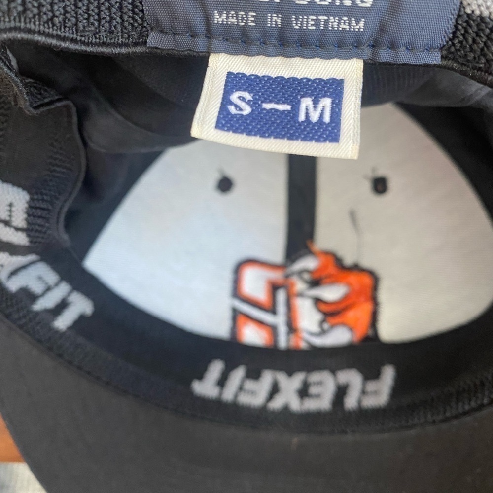 Flexfit Claw Hat - Picture 4 of 4